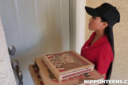 Experience The Thrill Of A Delivery Girl's Fling With Two Guys - Ember Snow's Sensual Escapade On Nipponteens