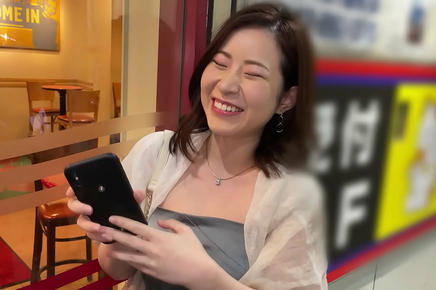 Japanese Beauty Gets Double Team Fucked And Surprising Facial