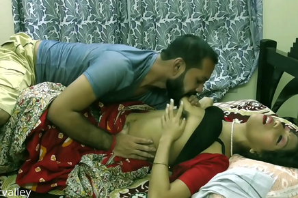 Enchanting Indian Wife's Lustful Encounter With Ba Pass Caretaker Caught On Cam! Must-Watch With Clear Hindi Audio!