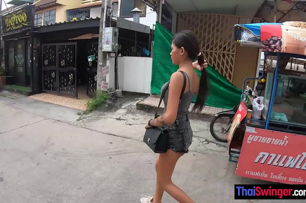 Japanese Teen Amateur Gets Fucked After Lunch With Temporary Boyfriend